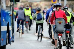 Im Fahrradklima-Test des ADFC erhalten die meisten Städte nur ausreichende Leistung.