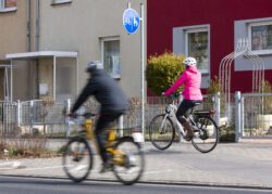 Das Fahren mit einem Pedelec wird immer beliebter